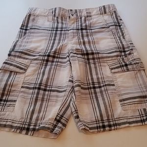 Boys Old Navy cargo shorts